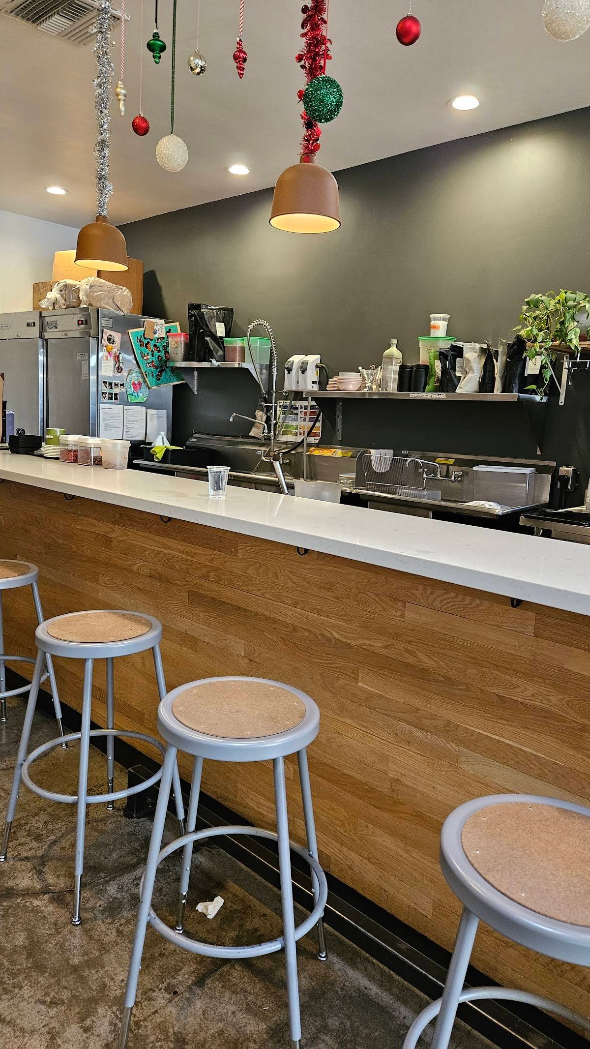 House Roots Coffee specialty coffee shop in Los Angeles - photo 12