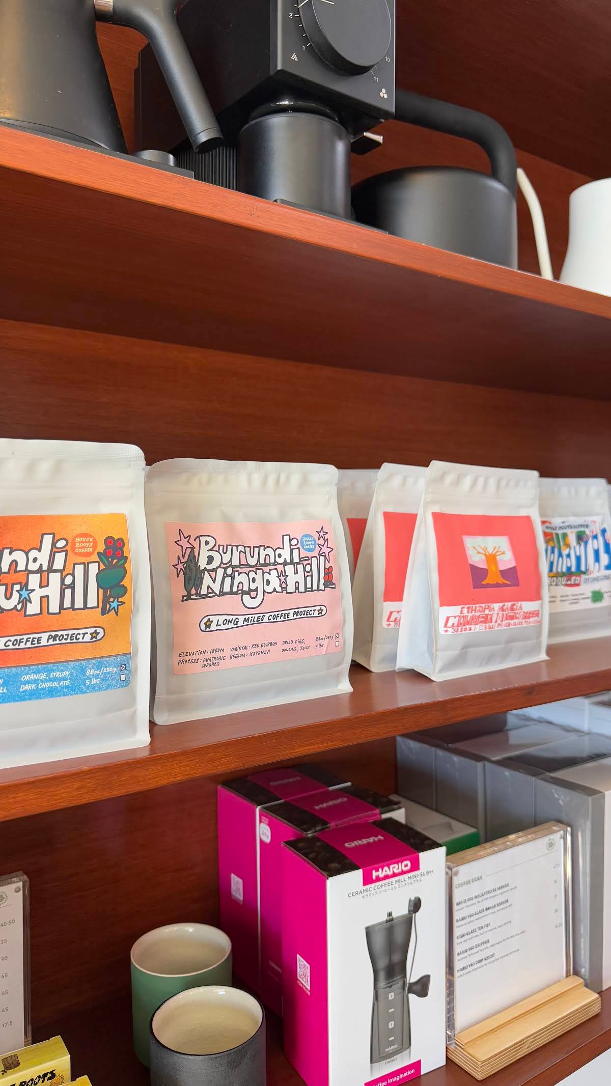 House Roots Coffee specialty coffee shop in Los Angeles - photo 13