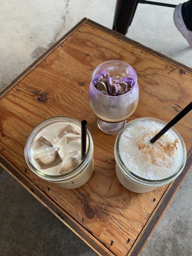 House Roots Coffee specialty coffee shop in Los Angeles - photo 15