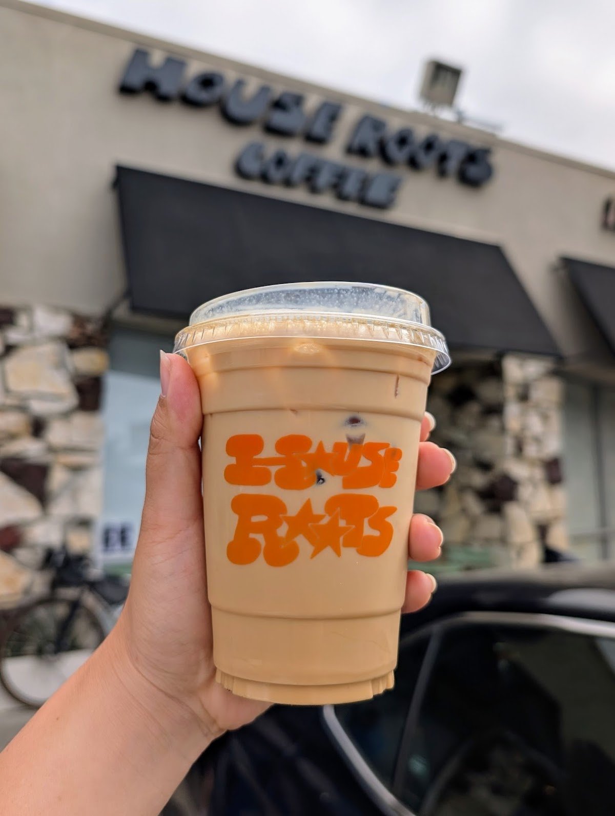 House Roots Coffee specialty coffee shop in Los Angeles - photo 3