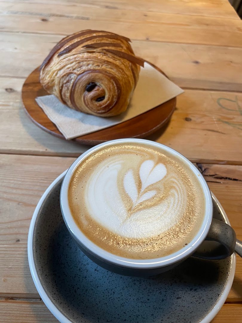 Coffee at Ombak Coffee, specialty coffee shop in Zurich
