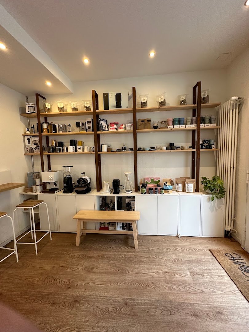 Interior of Ombak Coffee, specialty coffee shop in Zurich