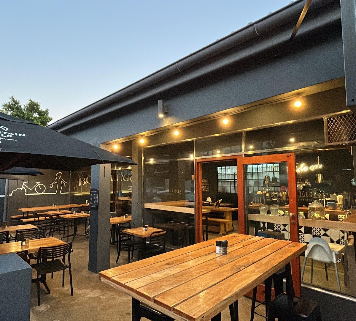 Bootlegger Bakoven specialty coffee shop in Cape Town - photo 5