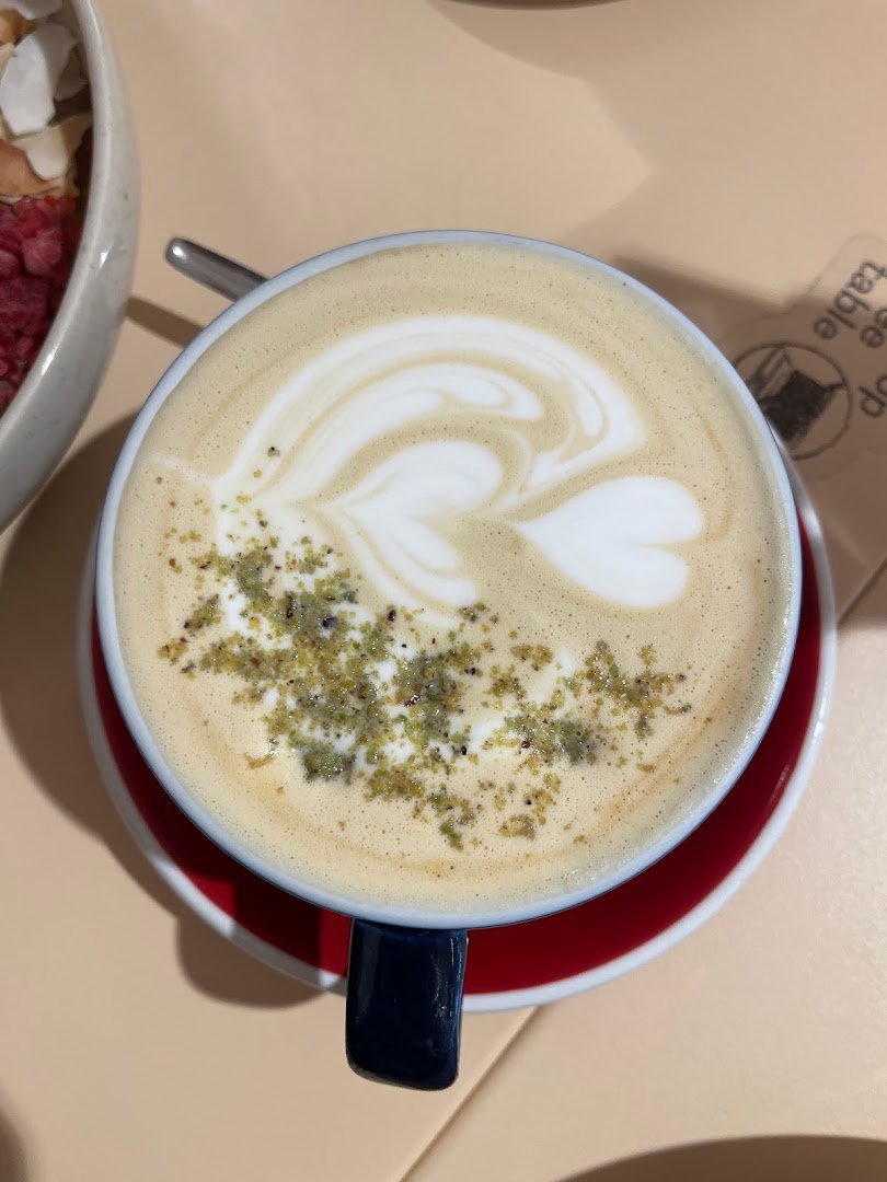Coffee at The Folks Santos, specialty coffee shop in Lisbon
