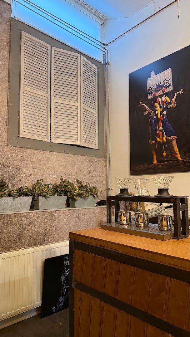 Bruno’s Amsterdam specialty coffee shop in Amsterdam - photo 9