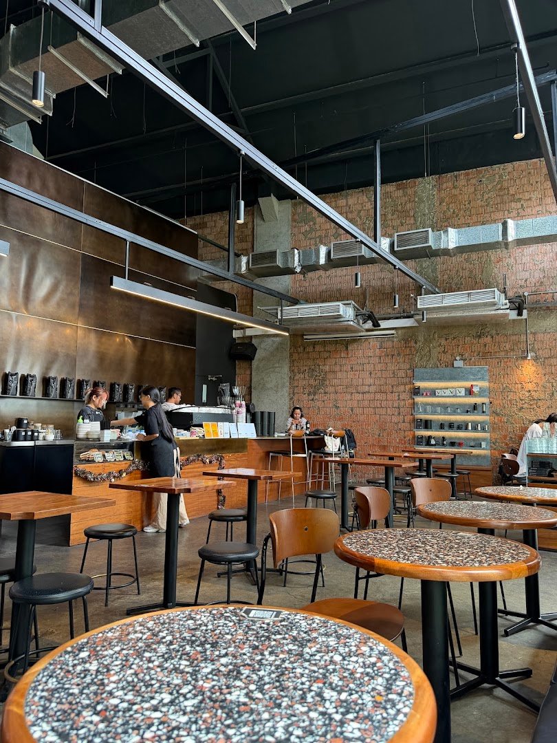 Interior of Toby's Estate Coffee Roasters Singapore, specialty coffee shop in Singapore