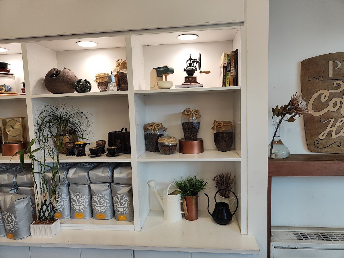 PHIN COFFEE HOUSE - Financial District specialty coffee shop in Boston - photo 6