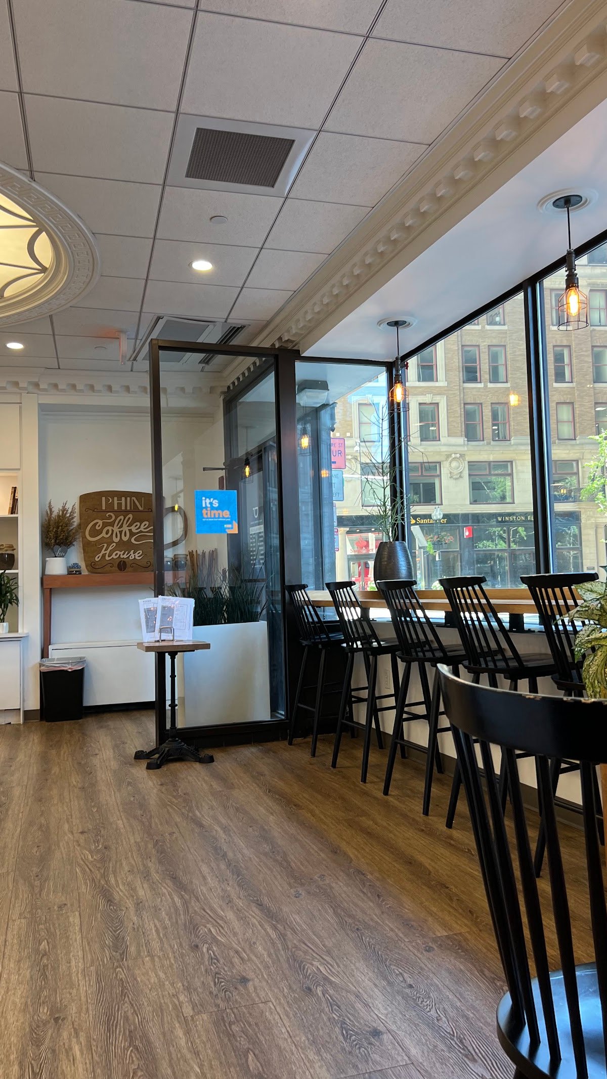 PHIN COFFEE HOUSE - Financial District specialty coffee shop in Boston - photo 10