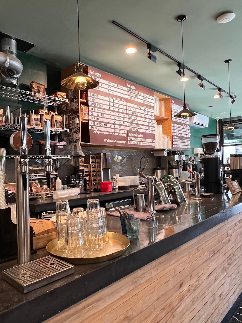 Interior of Mighty Oak Roasters, specialty coffee shop in New York