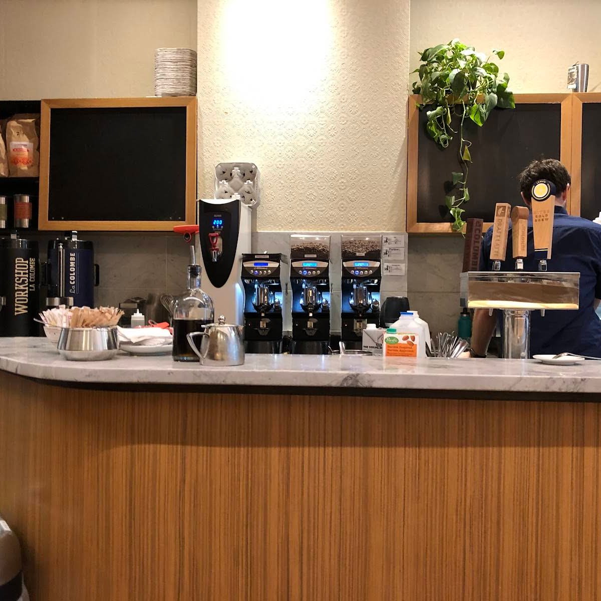 La Colombe Coffee Workshop specialty coffee shop in New York - photo 9