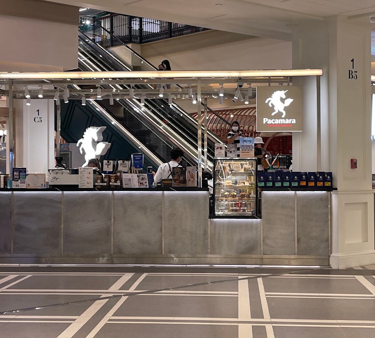 Pacamara Coffee Roasters Fashion Island specialty coffee shop in Bangkok - photo 8