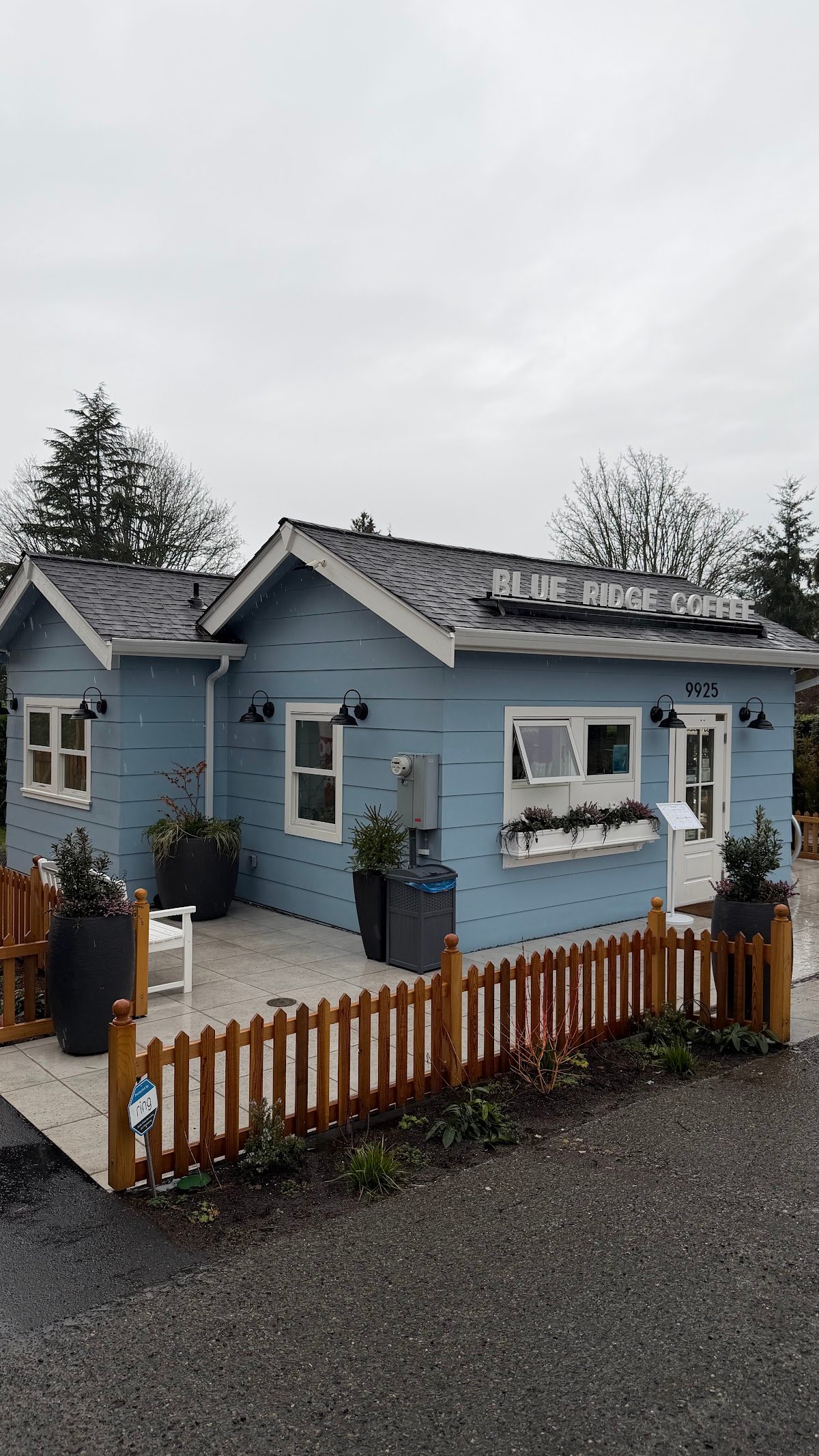 Blue Ridge Coffee House specialty coffee shop in Seattle - photo 14