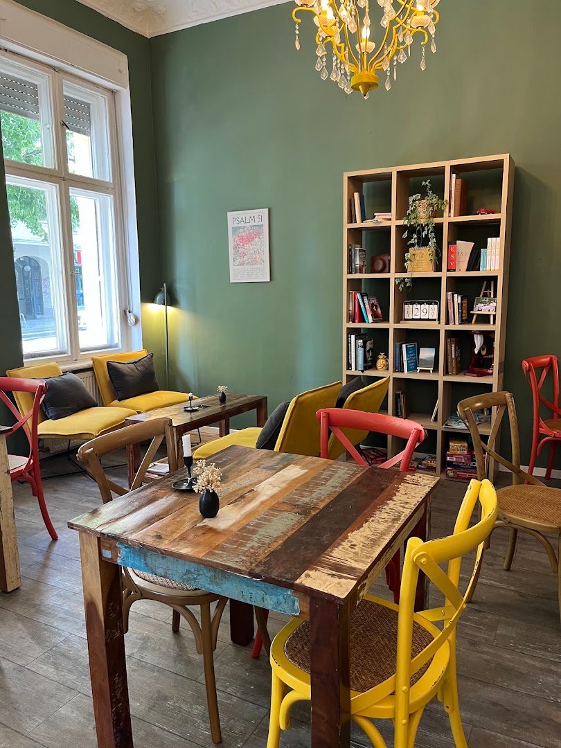 Visioneers Café specialty coffee shop in Berlin - photo 4