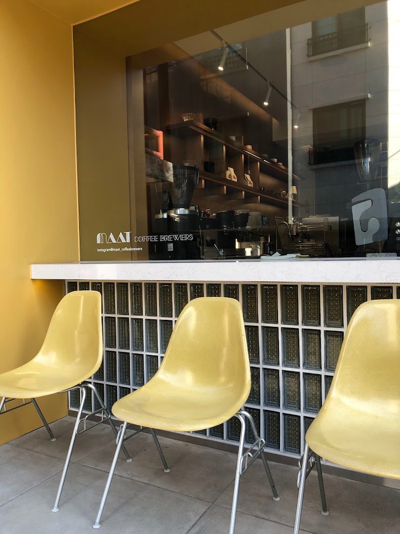 Storefront of MAAT, specialty coffee shop in Seoul