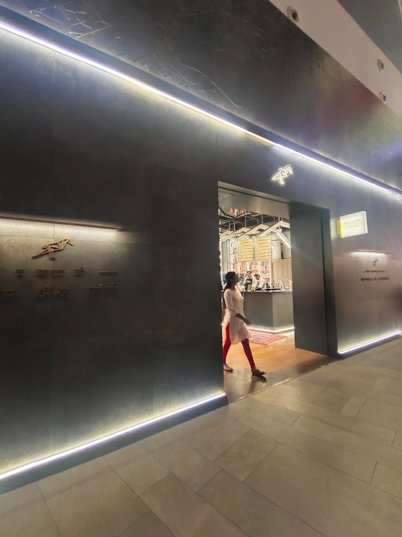 Storefront of Nandan Coffee | TWC, specialty coffee shop in Mumbai