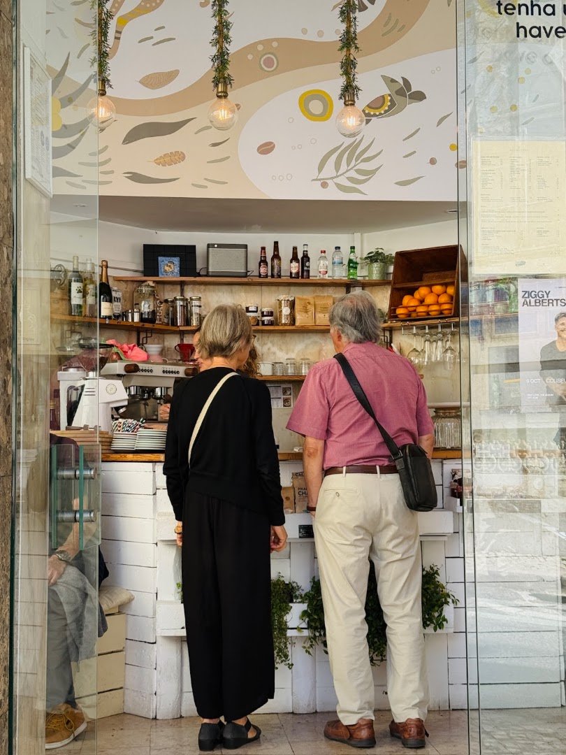 Interior of Melbourne elouera, specialty coffee shop in Lisbon