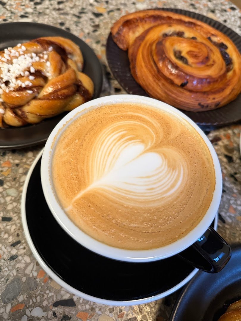 Coffee at Komet Café Stockholm, specialty coffee shop in Stockholm
