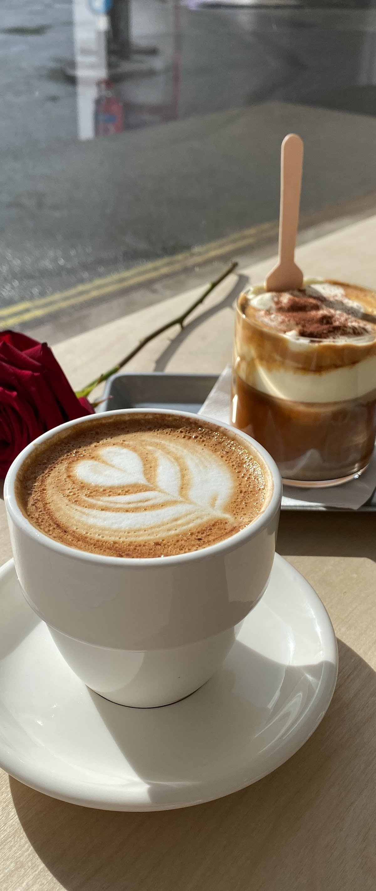 Qubic Cafe specialty coffee shop in London - photo 16