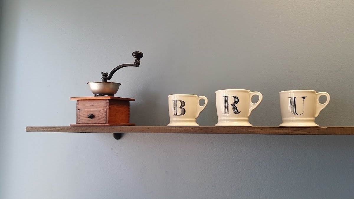 Brü Coffeeworks specialty coffee shop in Chicago - photo 7