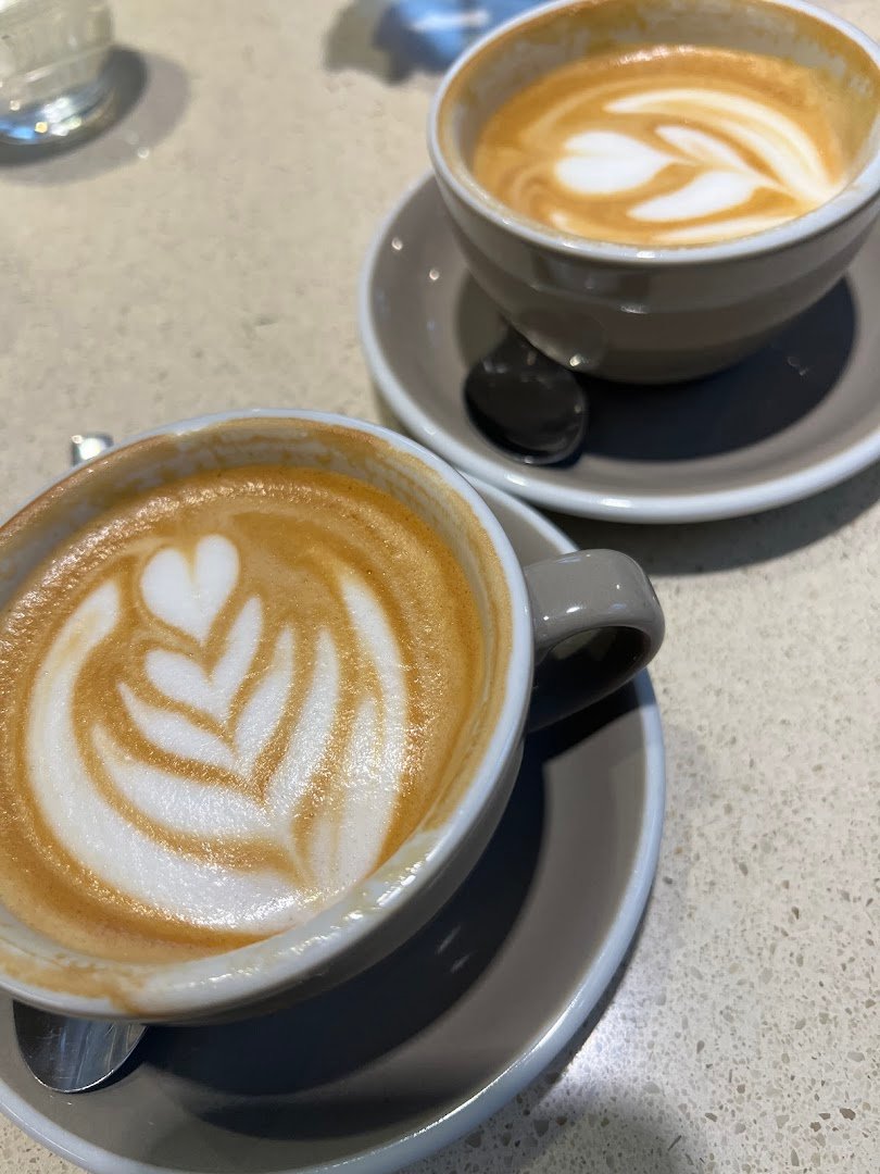 Portobello Coffee, Brunch & Wine specialty coffee shop in Budapest - photo 4