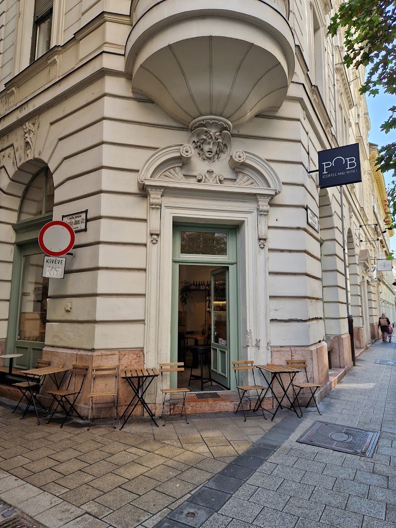 Portobello Coffee, Brunch & Wine specialty coffee shop in Budapest - photo 7