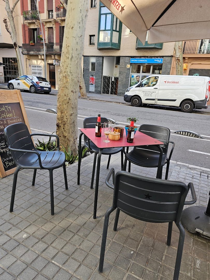 Parcelona Cafè Bar specialty coffee shop in Barcelona - photo 6