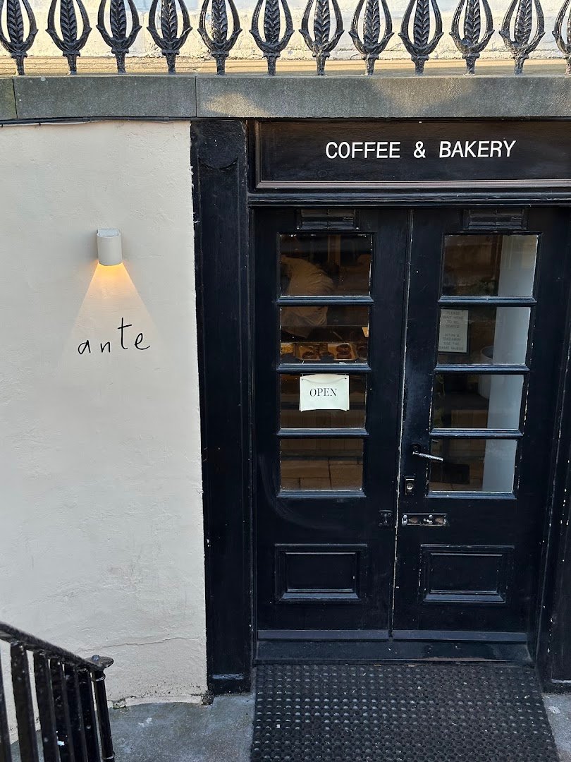 Storefront of Ante, specialty coffee shop in Edinburgh