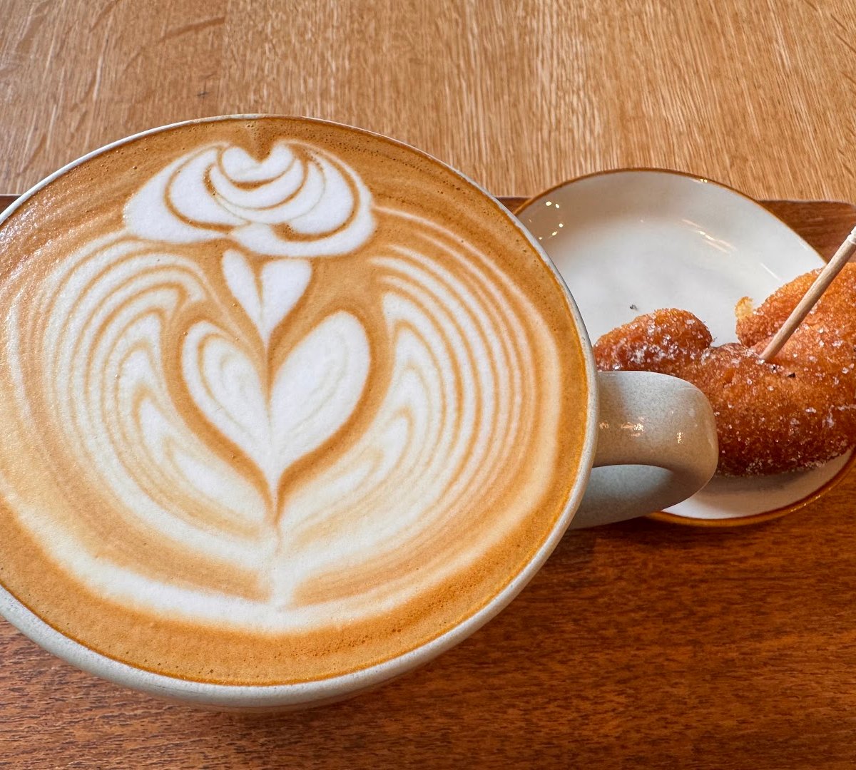Coffee at WHITE GLASS COFFEE, specialty coffee shop in Tokyo