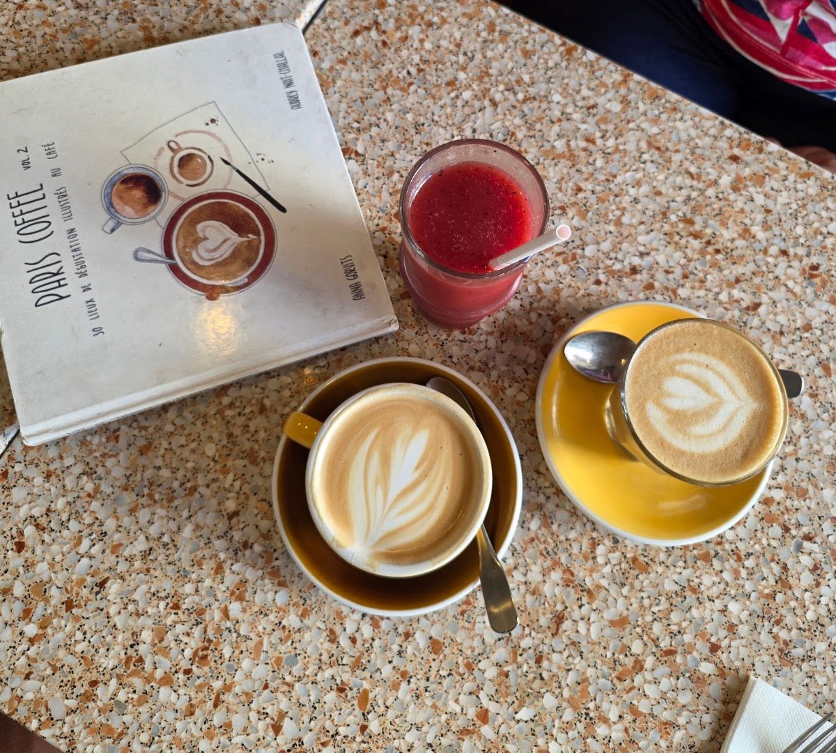 Partage Café specialty coffee shop in Paris - photo 5
