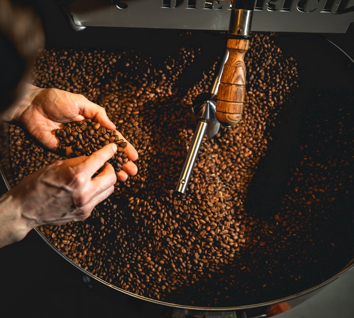 Good Life Coffee Roasters specialty coffee shop in Helsinki - photo 9