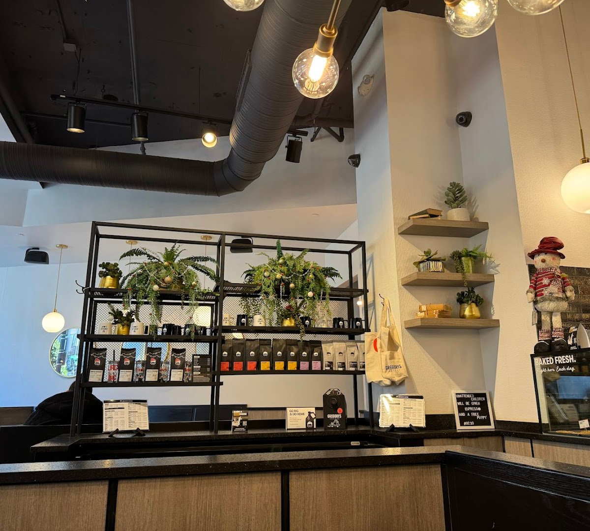 Gregorys Coffee specialty coffee shop in Washington, D.C. - photo 8