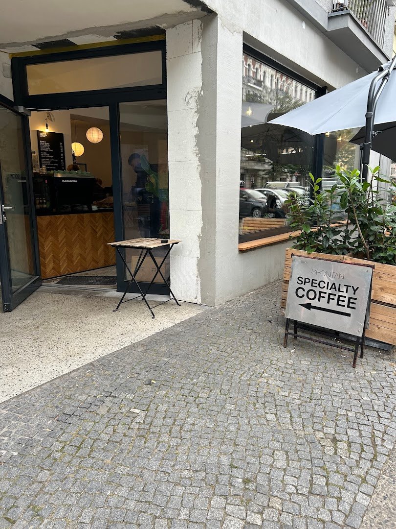 Spontan Coffee specialty coffee shop in Berlin - photo 12