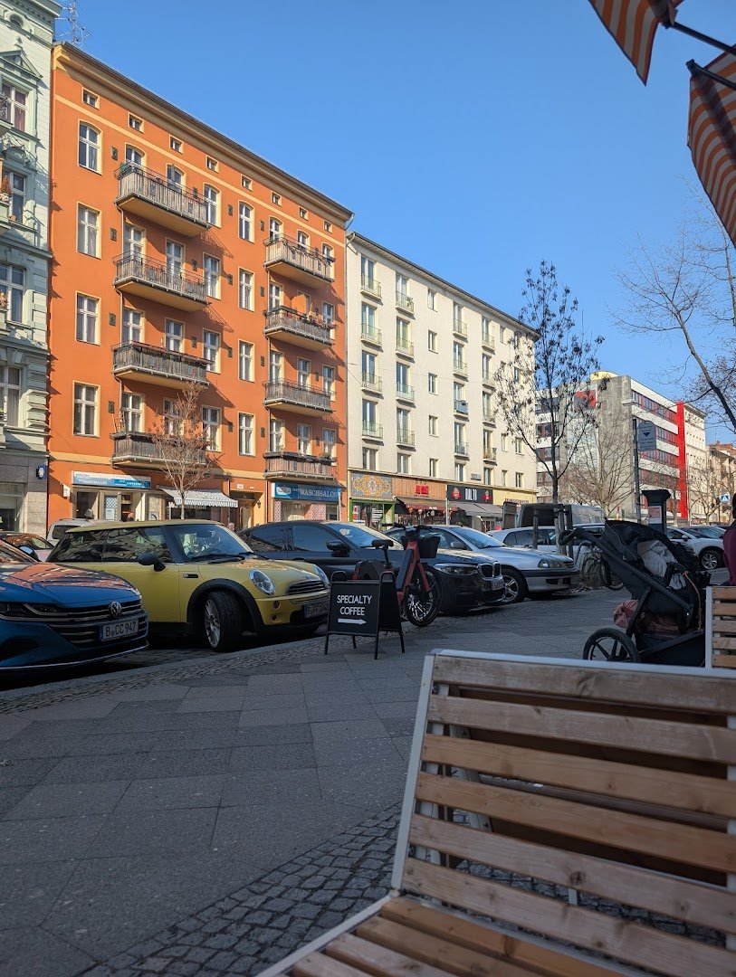 Spontan Coffee specialty coffee shop in Berlin - photo 3