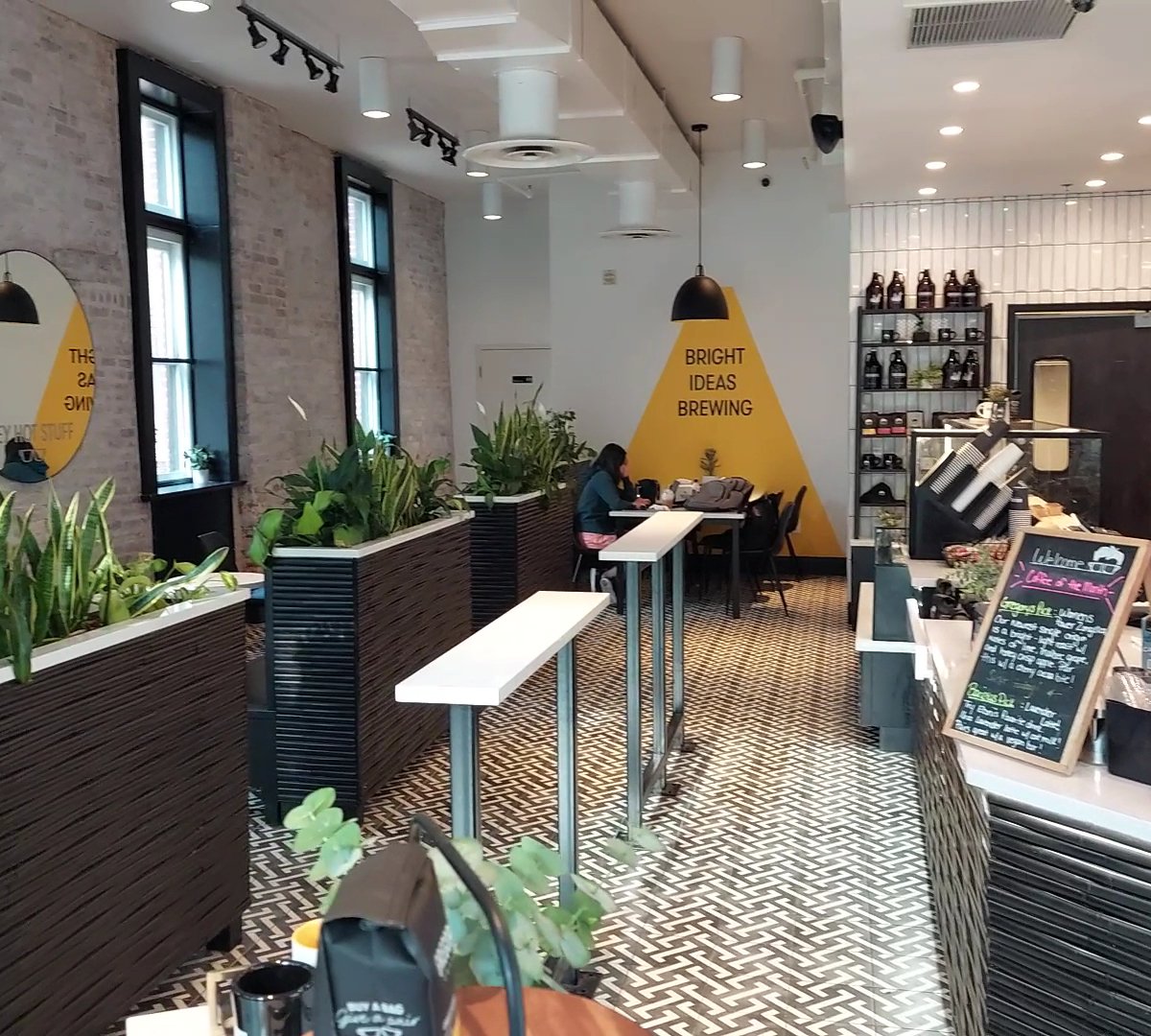 Gregorys Coffee specialty coffee shop in Washington, D.C. - photo 8