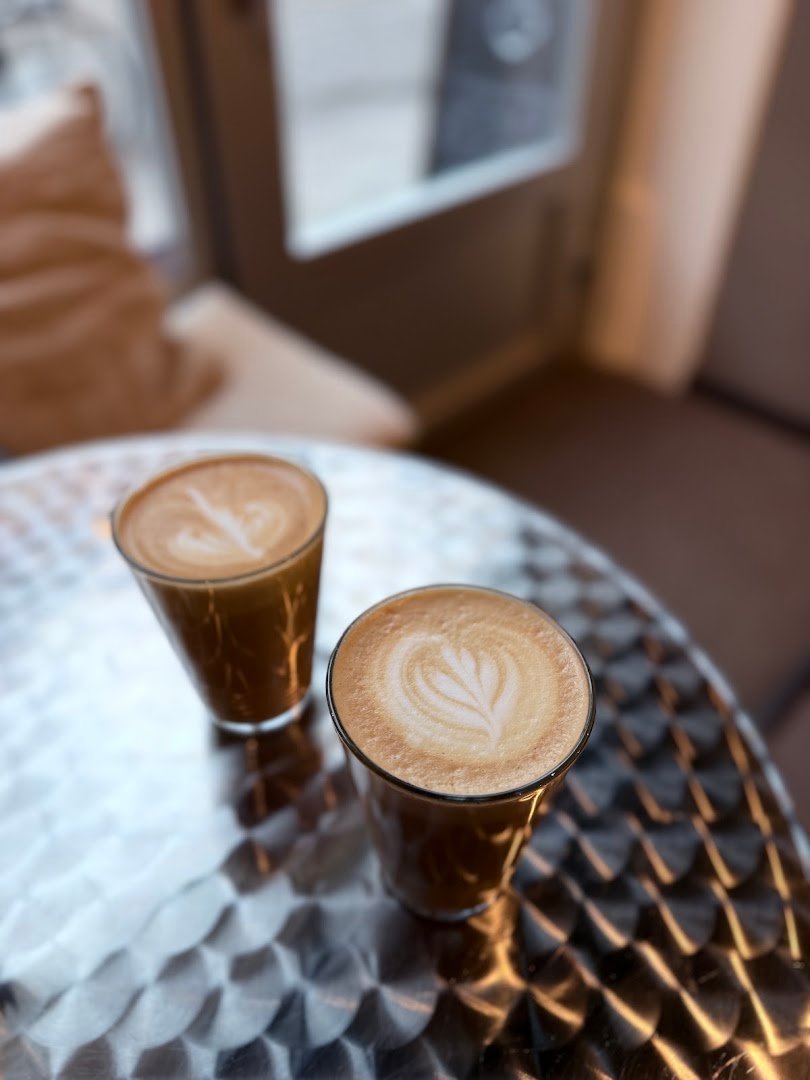 Coffee at Höga Kusten Kaffe Rosteri, specialty coffee shop in Stockholm