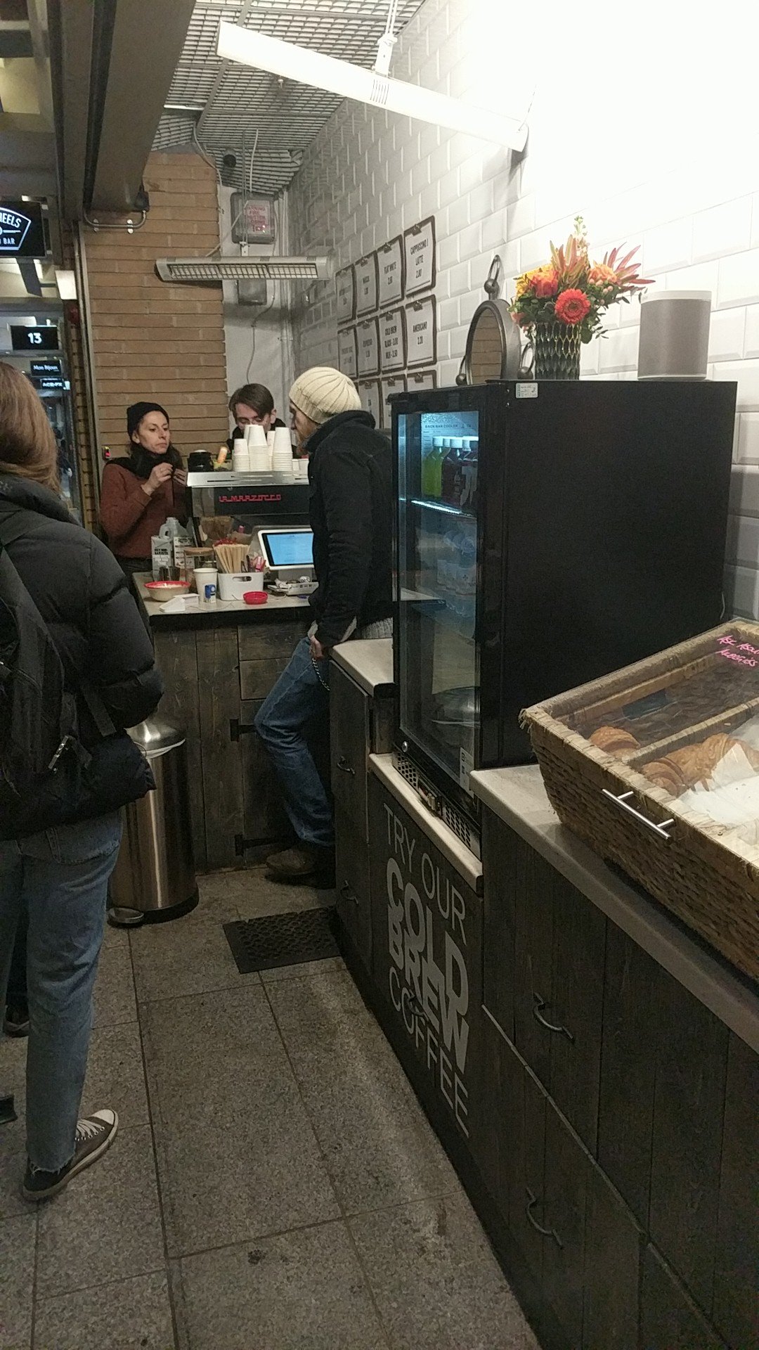 Three Wheels Coffee specialty coffee shop in London - photo 5