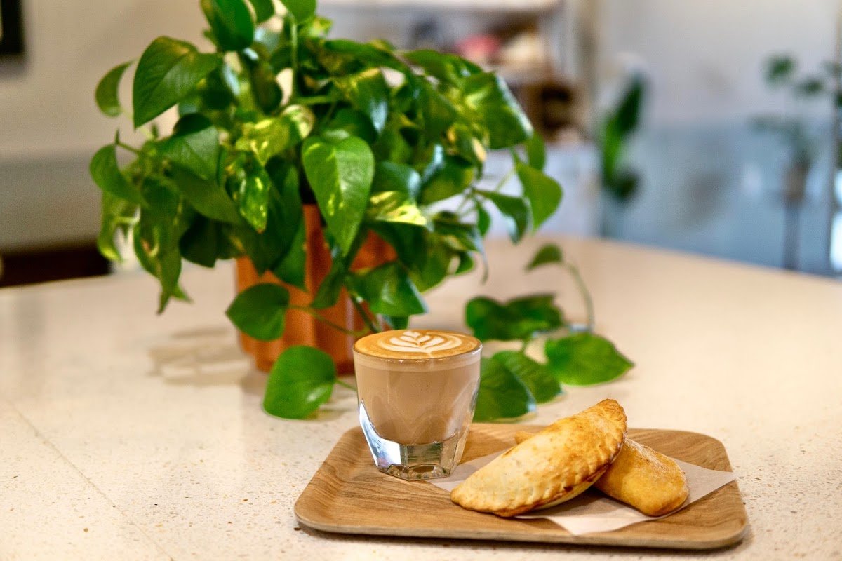 El Porton Coffee specialty coffee shop in Dallas - photo 2