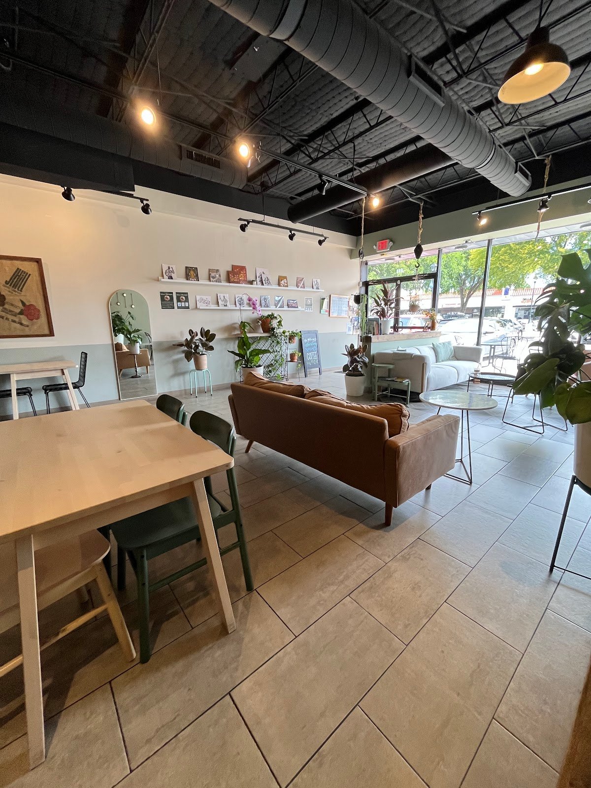 El Porton Coffee specialty coffee shop in Dallas - photo 3