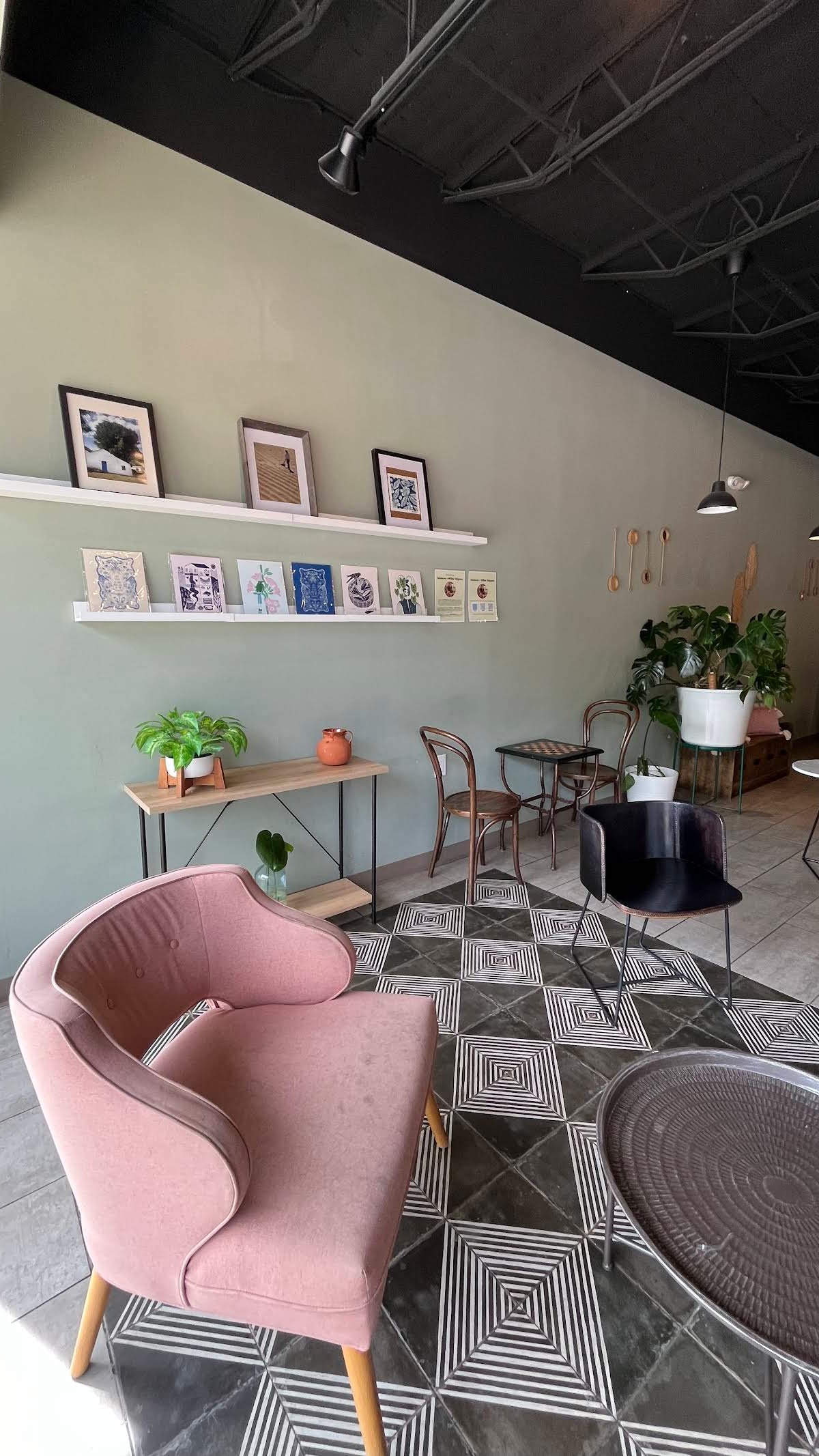 El Porton Coffee specialty coffee shop in Dallas - photo 10