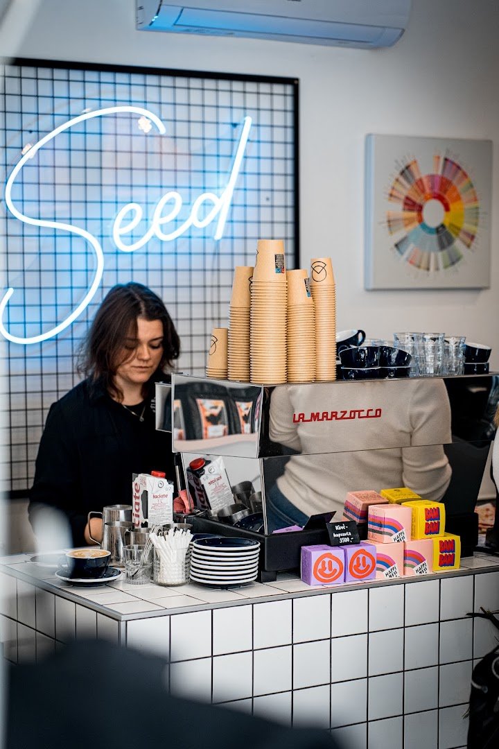 SEED Budapest coffee shop • eatery specialty coffee shop in Budapest - photo 6