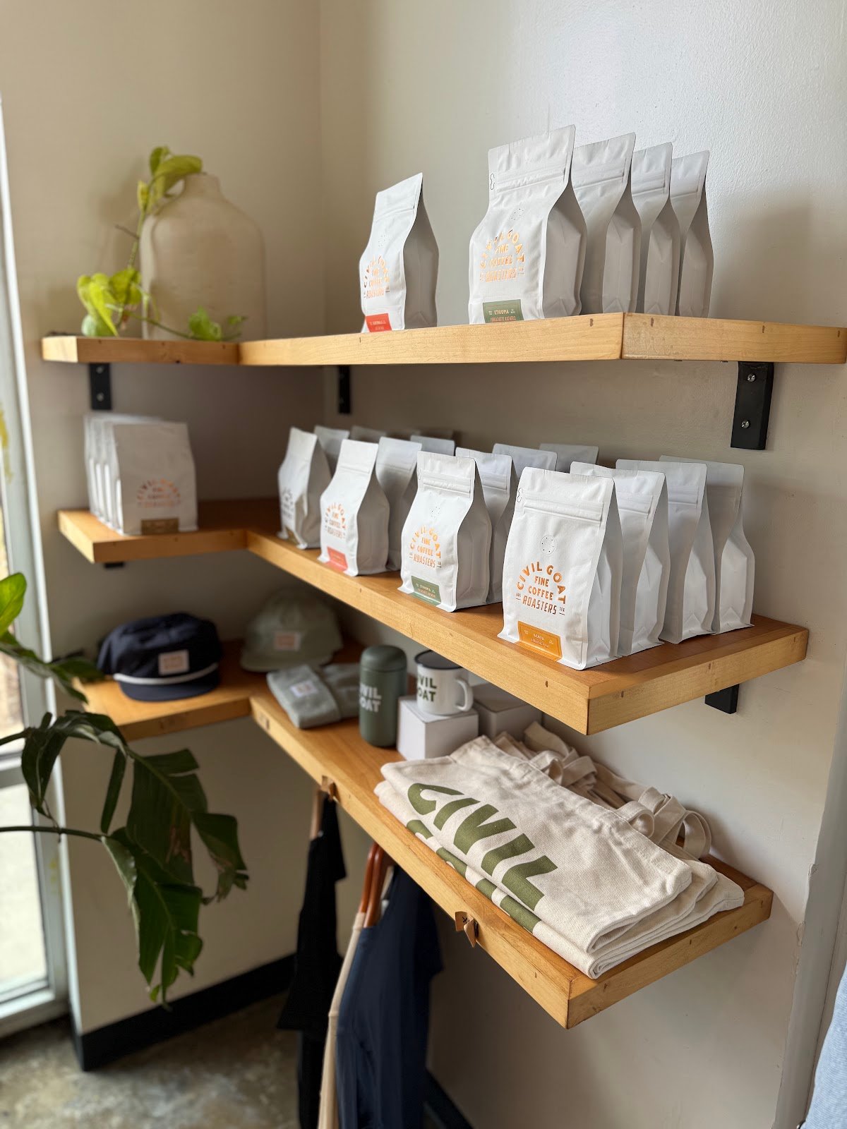 Civil Goat specialty coffee shop in Austin - photo 7