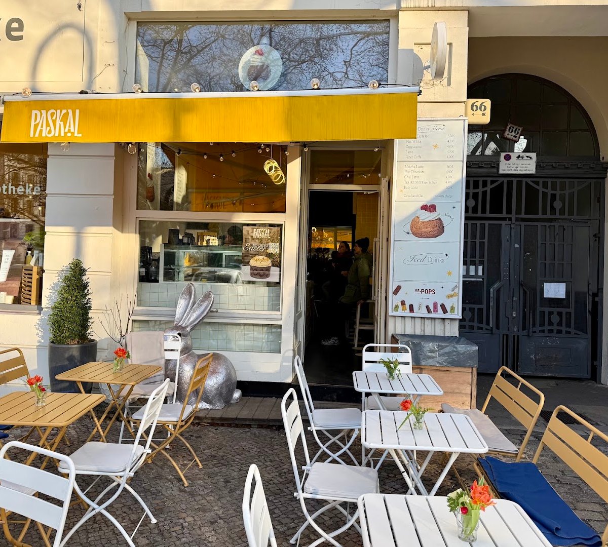 PaskaL P-Berg specialty coffee shop in Berlin - photo 3