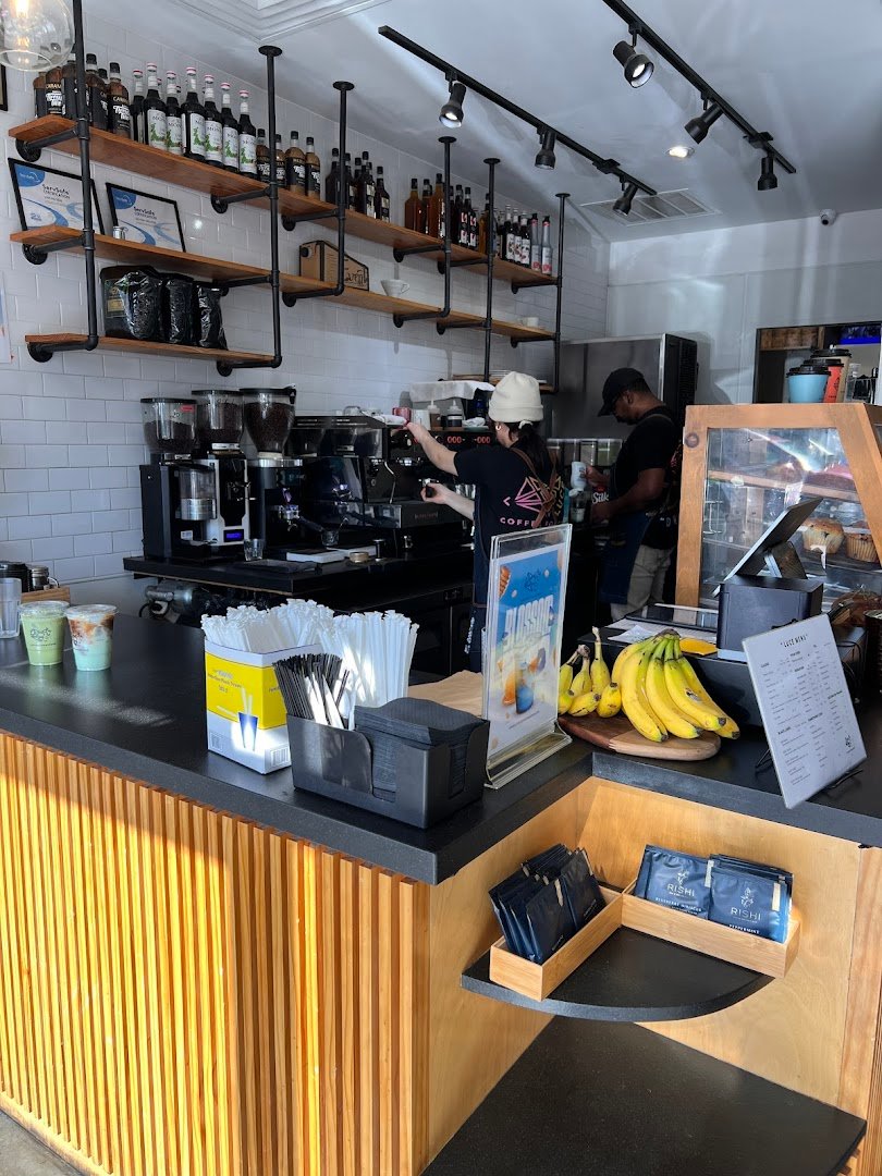 Luce Avenue Coffee Roasters - River Oaks specialty coffee shop in Houston - photo 6