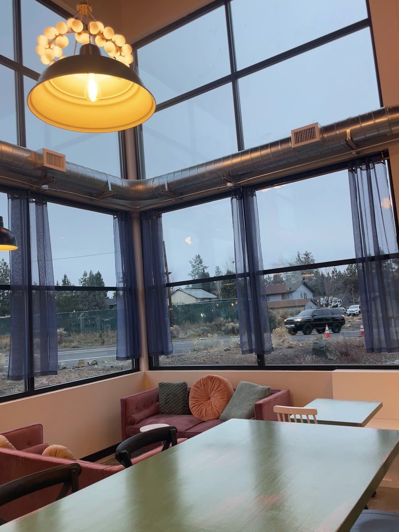 Junction Roastery • Social Club specialty coffee shop in Bend - photo 3