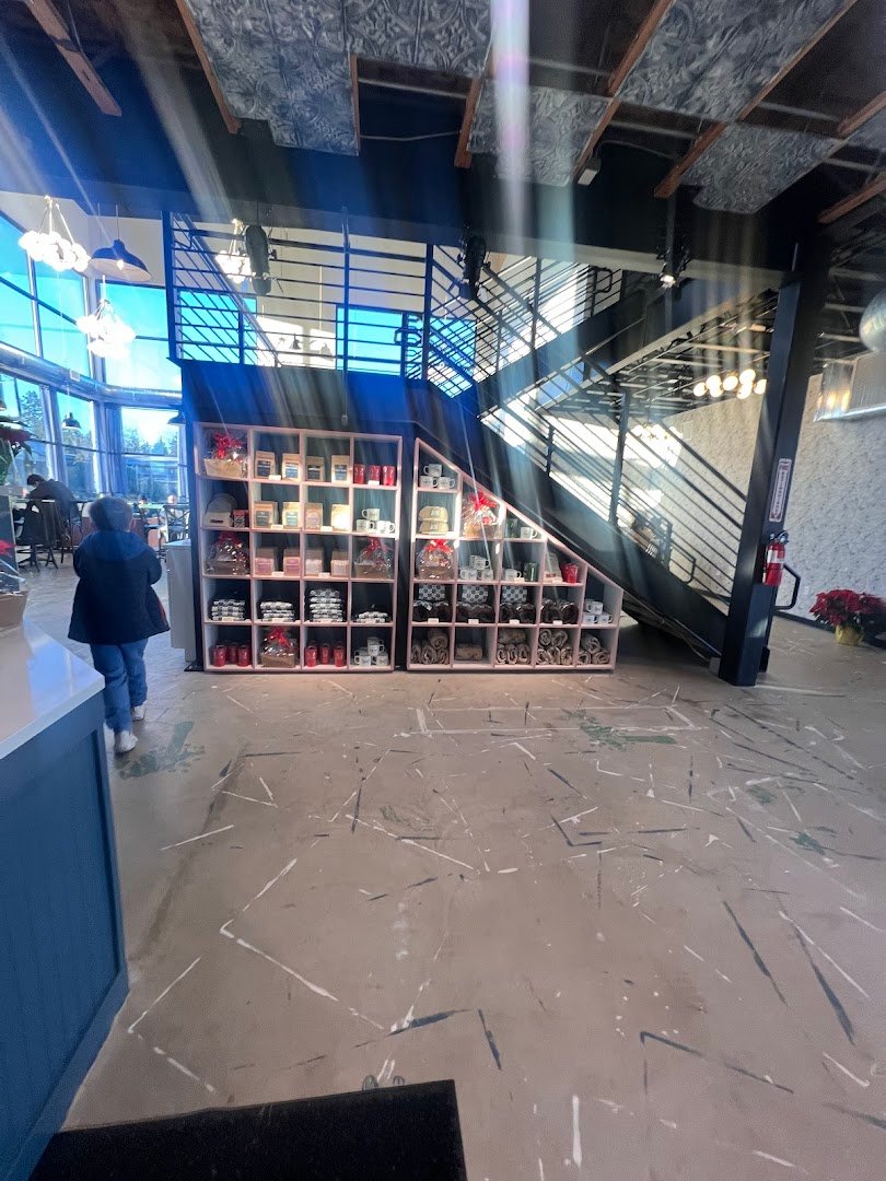 Junction Roastery • Social Club specialty coffee shop in Bend - photo 7