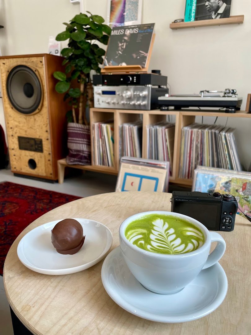 Coffee at 18grams, specialty coffee shop in Helsinki