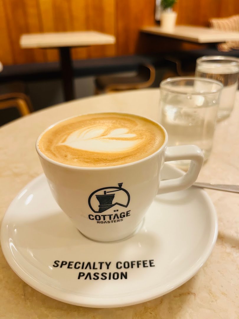 Coffee at Cottage Roasters 1010, specialty coffee shop in Vienna