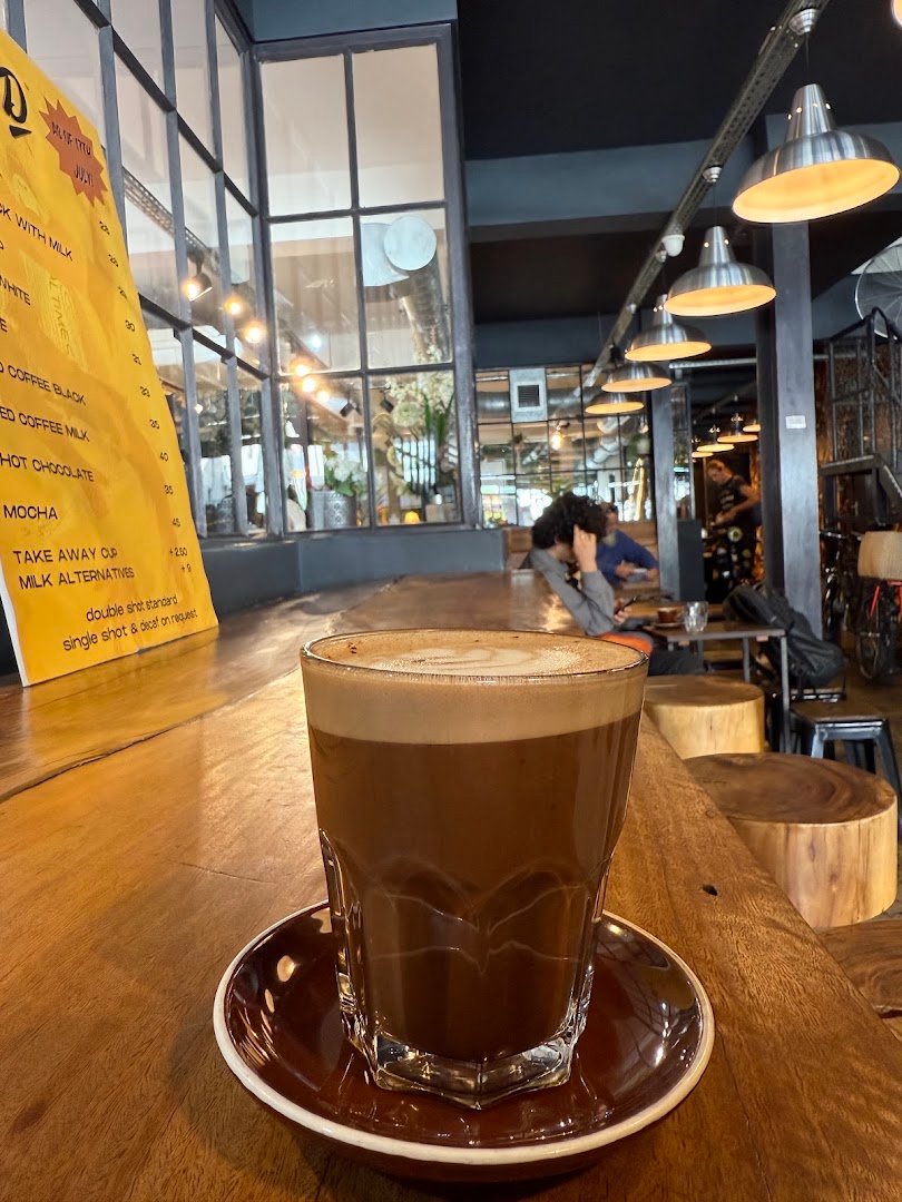 Deluxe Coffeeworks specialty coffee shop in Cape Town - photo 8
