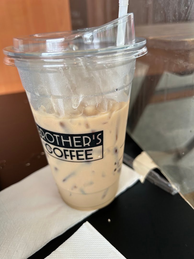 Brother's coffee specialty coffee shop in Bangkok - photo 4