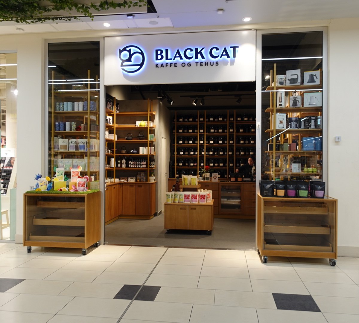 Storefront of Black Cat Kaffe og Tehus - Byporten, specialty coffee shop in Oslo